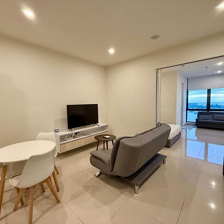 The Shore Executive Suites By Ys Luxury 코타키나발루 외부 사진
