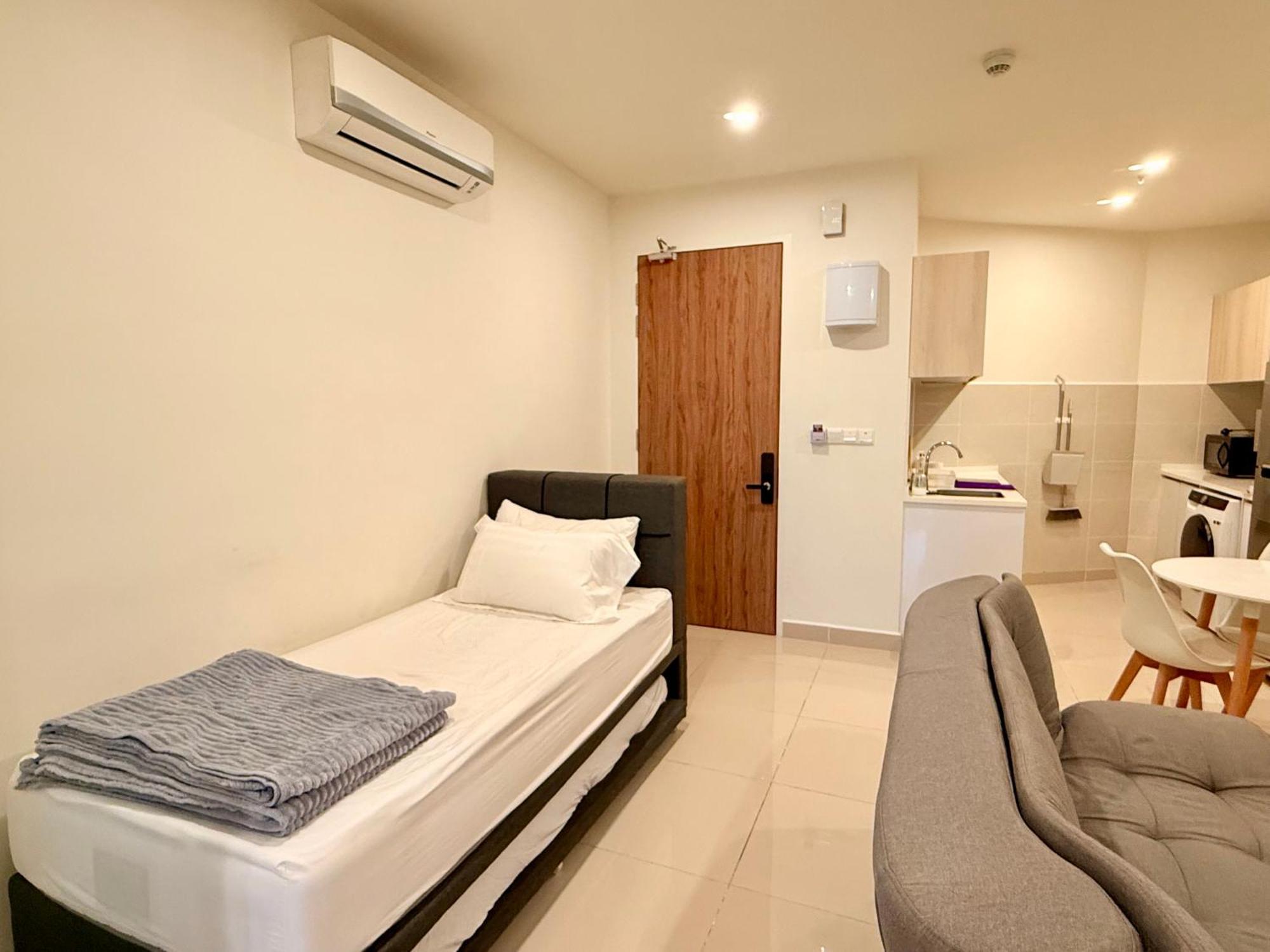 The Shore Executive Suites By Ys Luxury 코타키나발루 외부 사진