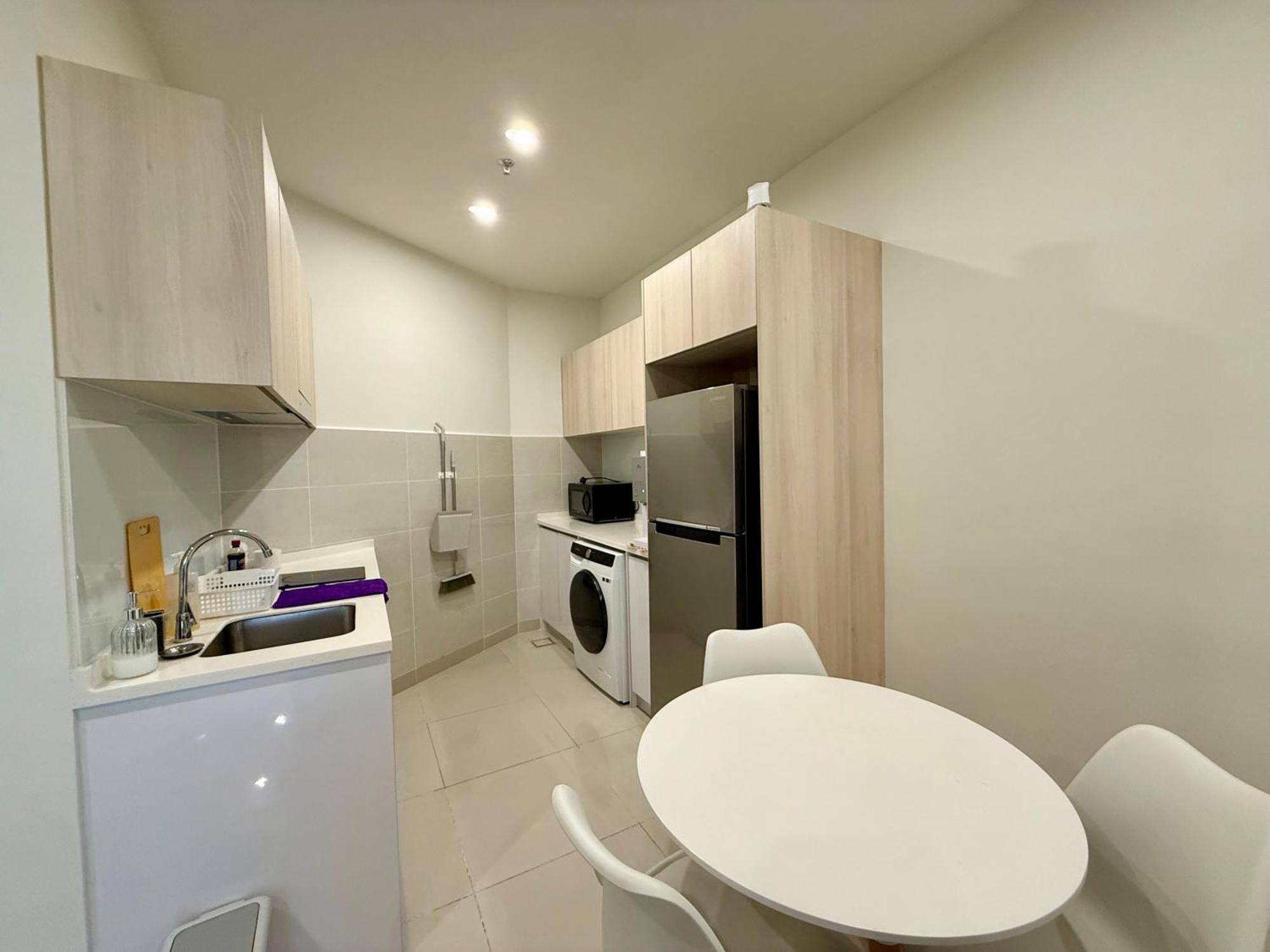 The Shore Executive Suites By Ys Luxury 코타키나발루 외부 사진