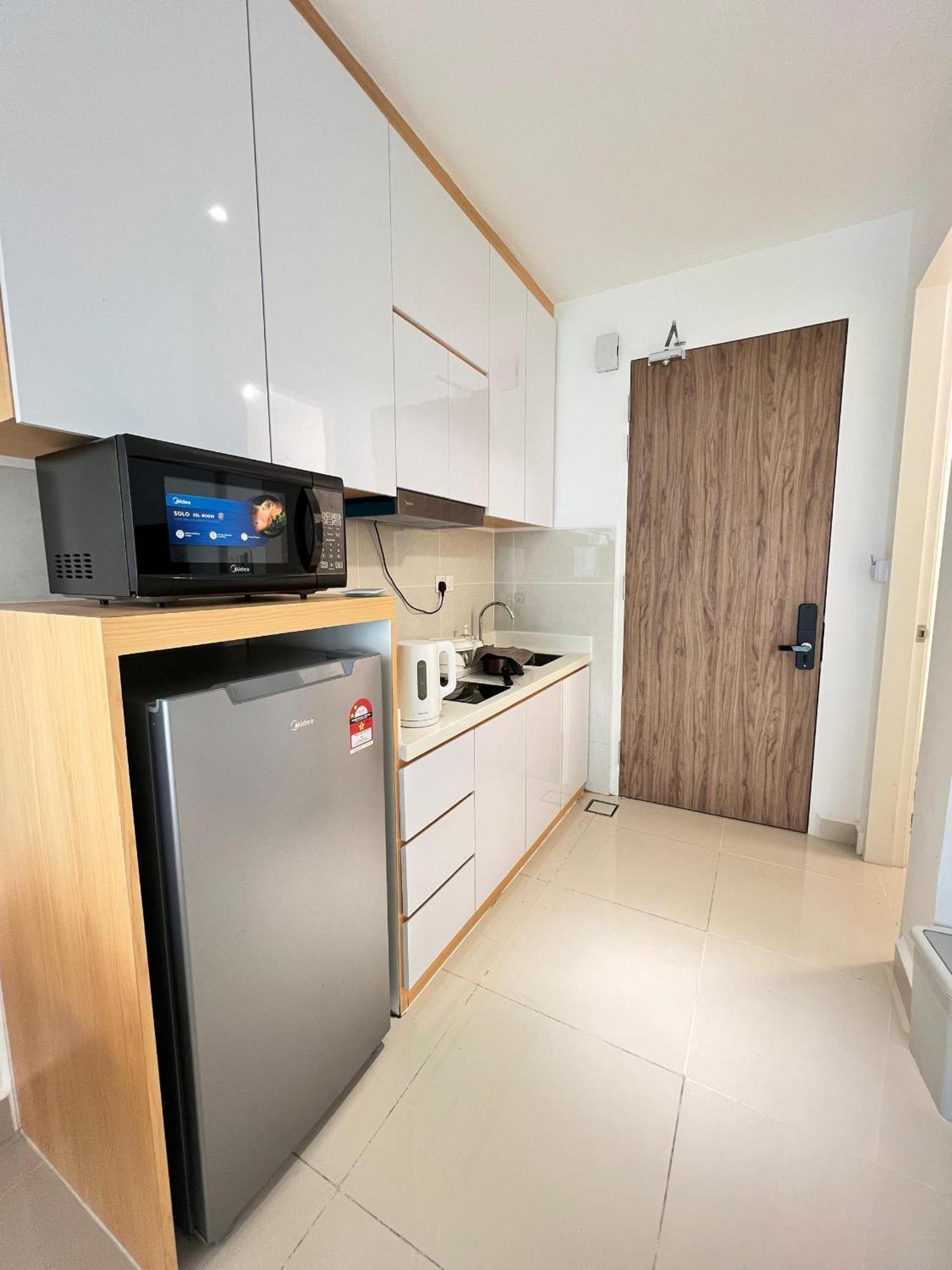 The Shore Executive Suites By Ys Luxury 코타키나발루 외부 사진